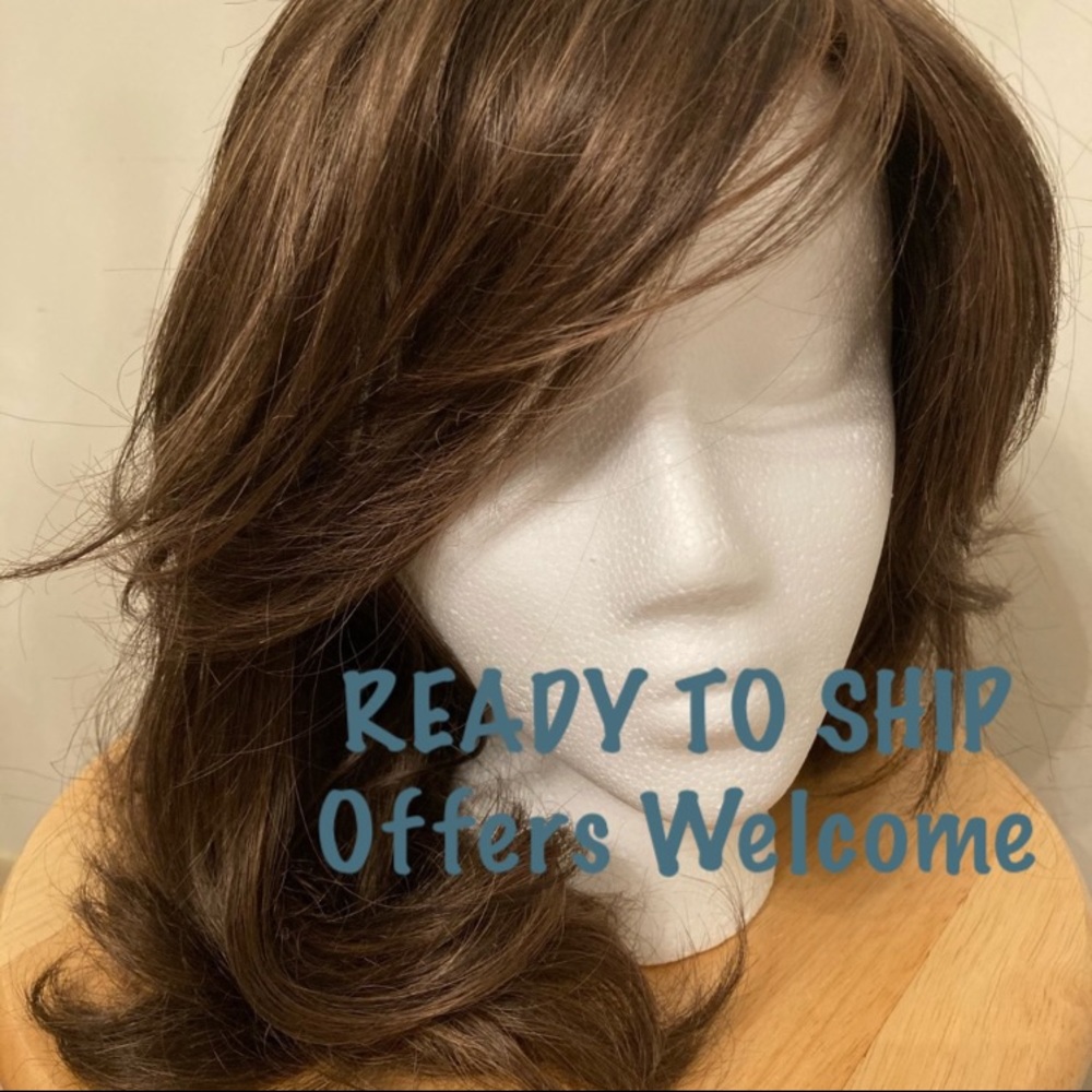 New Raquel Welch Camera Ready R10 Wig with Brush